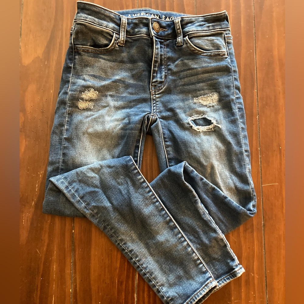 American Eagle Distressed Jegging-0 short